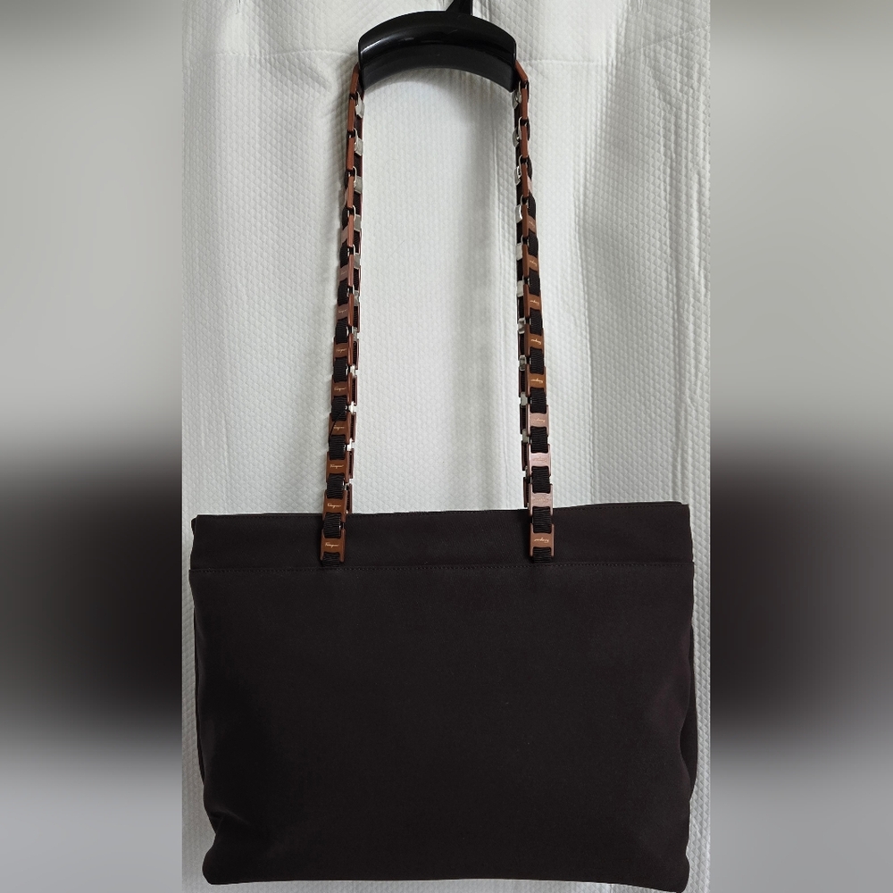 NWOT Salvatore Ferragamo Tote in Brown Nylon with Orange Vara Chain Straps - Picture 2 of 8